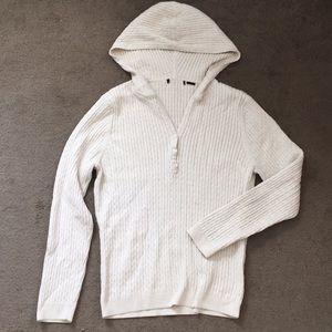 Hooded sweater